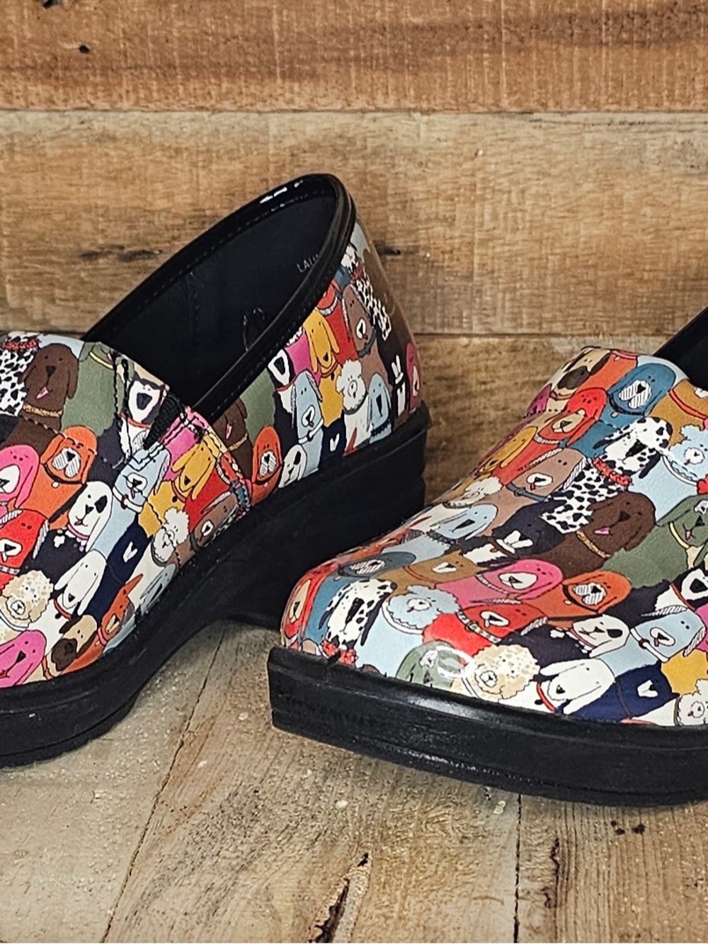 Easy Street Slip Resistant Clogs